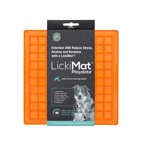 LickiMat Classic Playdate